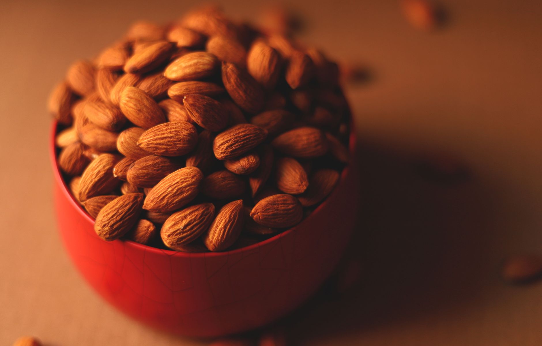 Almonds: Benefits and Storage
