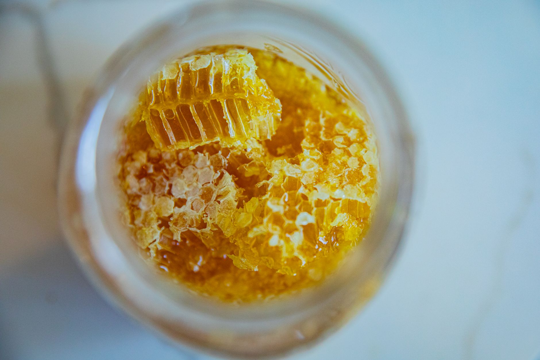 Natural Honey: Spotting Fakes